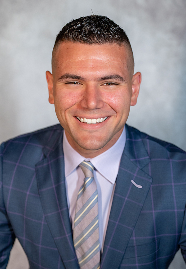 Headshot of student Daniel Scarda